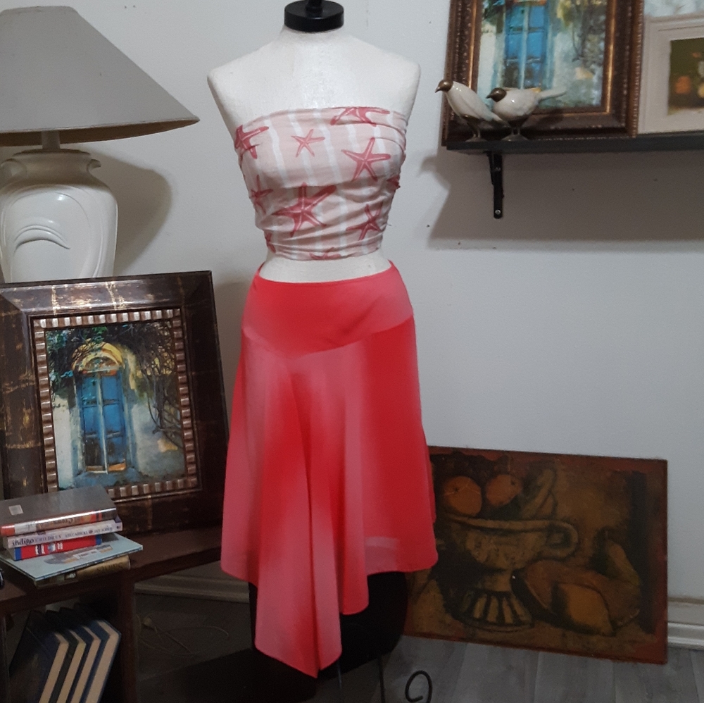 Womens Pink Skirt Sz Medium TEMPTED Summer Fling dance Date Stretch